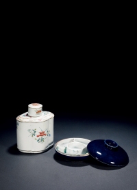 清·宝石蓝釉调色盒及粉彩茶叶罐一组两件