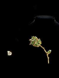 维多利亚时期（Victorian era）立体花朵造型钻石胸针
