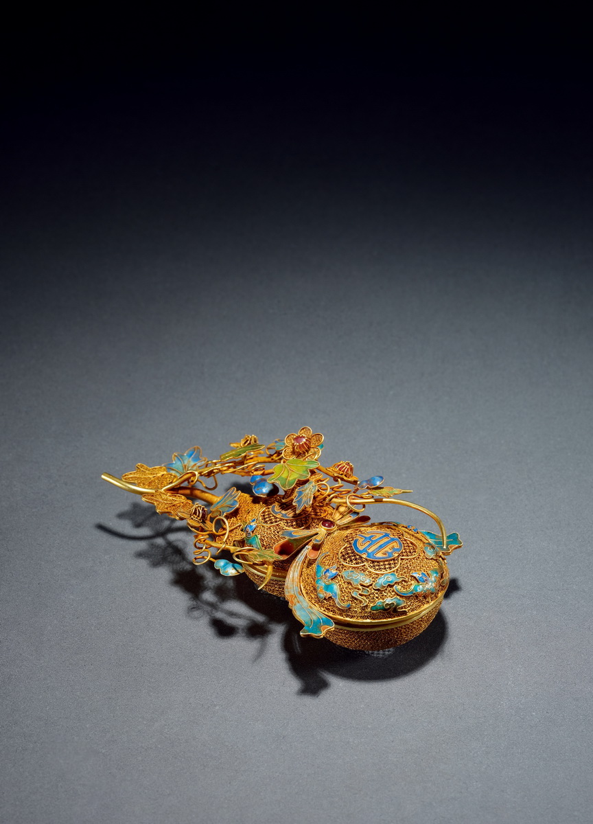 日本卸売古純銀彫 拉絲燒藍塗金嵌青晶宝石 手鏈 清代 古置物擺件 銀器 裝身具 中国古賞物 蔵出 装身具