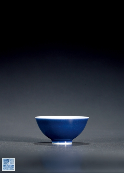 清乾隆·霁蓝釉茶圆