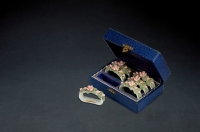 1950年制 花卉饰彩瓷餐巾收纳卷套组