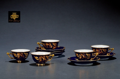 亨内博格伯爵皇家蓝描金茶杯五件套组