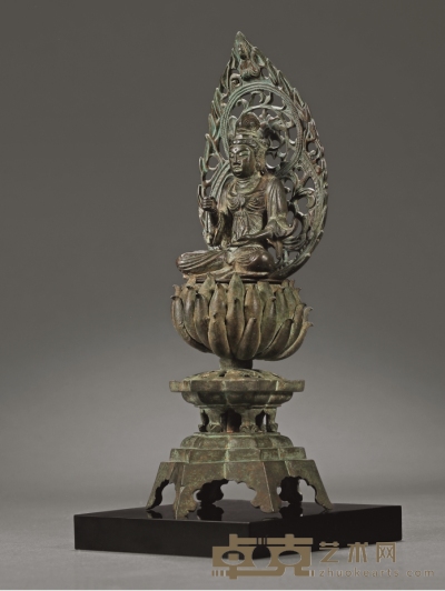 五代·铜菩萨坐像 高：29.5cm