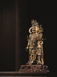 明·铜鎏金托塔天王像