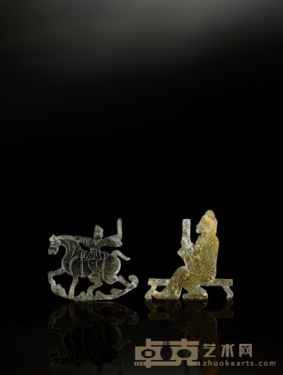 明·旧玉镂雕人物动物片饰一组两件 52×52×5mm 53×47×4mm