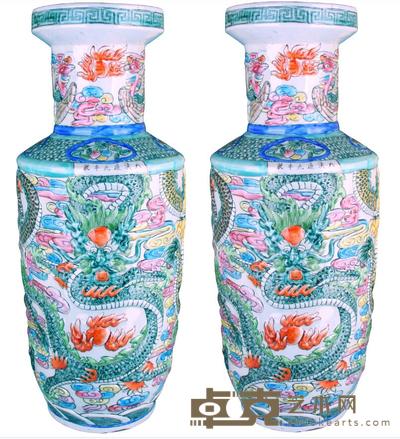 大清道光年制款堆塑龙纹盘口瓶一对 H:66.5cm