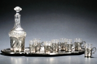 十九世纪制 浪花饰银质水晶酒具套组