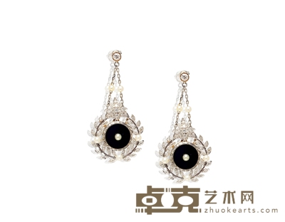 爱德华时期 珍珠花叶饰钻石镶嵌黑玛瑙耳环 4.5×2.3cm 重量:约10.66g