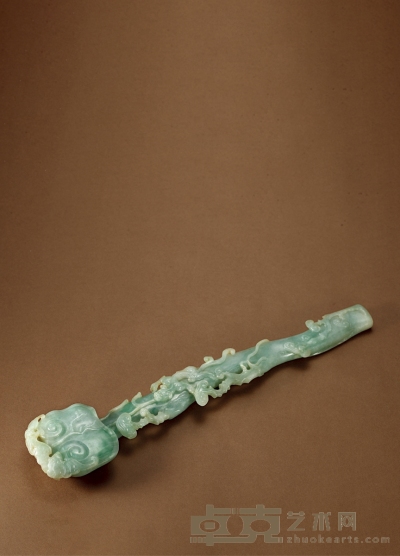 清·翡翠雕螭龙灵芝纹如意摆件 长：32.3cm