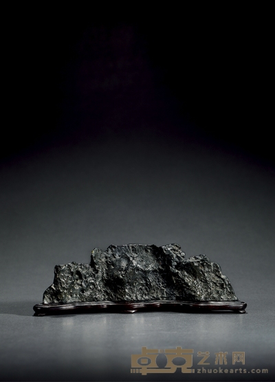 清·孔雀石山子摆件 带座高:6.6cm 带座长:19.8cm