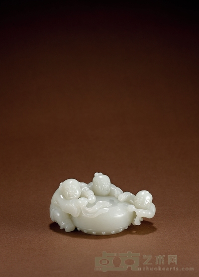 清·白玉童子击鼓摆件 高:4cm 长:8.5cm 宽:6.7cm