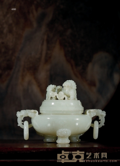 清·白玉双狮戏球活环龙耳三足炉 高:11.8cm 通径:16cm 口径;8cm
