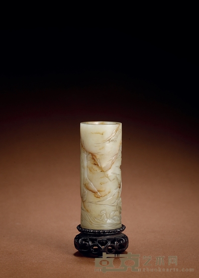 清·白玉浮雕山水人物香插 带座高:12.7cm 高:10.1cm 直径:4cm