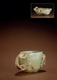 元-明·黄玉螭龙耳瑞兽纹杯