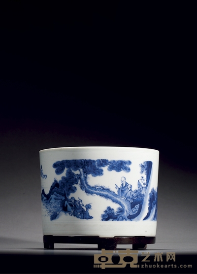 明崇祯·青花高仕图三足笔海 高:13cm 带座高:14.9cm 直径:18.1cm