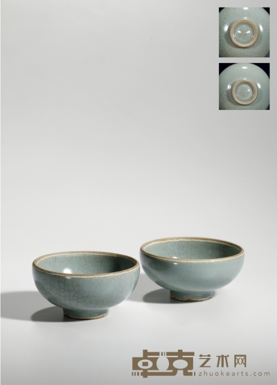 龙泉窑粉青釉杯（一对） 高：4.3cm 口径：8.7cm
数量：2