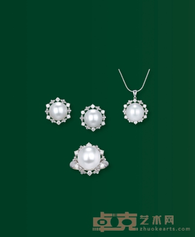 12.2mm海水珍珠配钻石戒指 吊坠珍珠直径13.30mm
耳钉珍珠直径9.97mm
