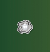 14.3mm海水珍珠配钻石胸针