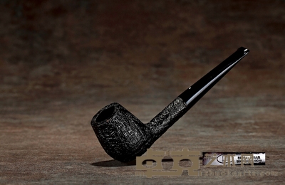登喜路白兰地式贝壳喷砂烟斗 长14.5cm，高4.6cm