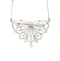 爱德华时期 钻石镶嵌18K白金绸蔓花环饰项链「胸针及吊坠两用款式」