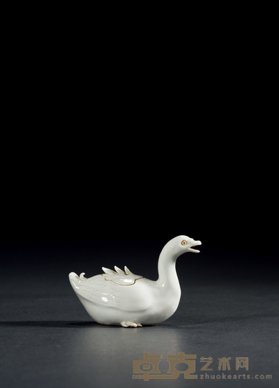 白釉鹅形薰 高:4.7cm 长:7.2cm