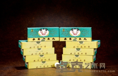 1993年同仁堂出口装李时珍牌参茸卫生丸 数量：10盒 
规格：10丸/盒