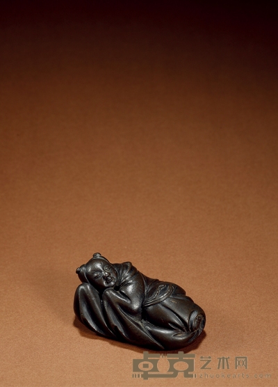 明·铜童子砚滴 高:3.7cm 长:8.4cm