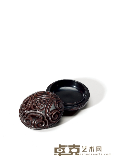 明·剔犀云纹香盒 高:2.6cm 直径:5.7cm