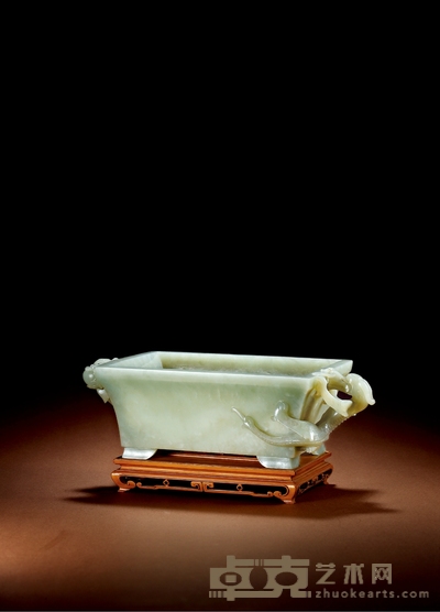 清早期·青白玉龙耳方炉 带座高:10.8cm 高:8cm 长:25.5cm 宽:13.5cm