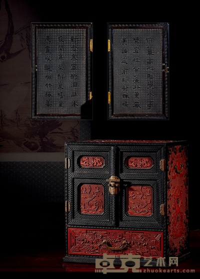 清早期·剔红凤鸟花卉诗文多宝柜 高:51cm 长:45.5cm 宽:31.8cm