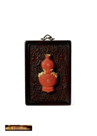 清·大清乾隆年制款红木嵌瓷仿雕漆大吉葫芦挂屏