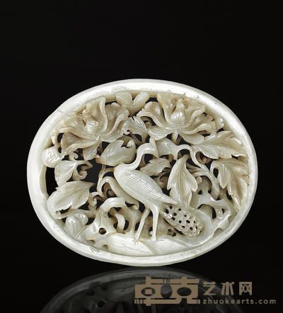 明·白玉雕孔雀纹縧环 100×78×8mm