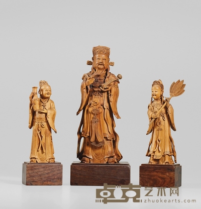 清·黄杨木天官赐福一组三件 高:19.5cm 14cm 13.5cm