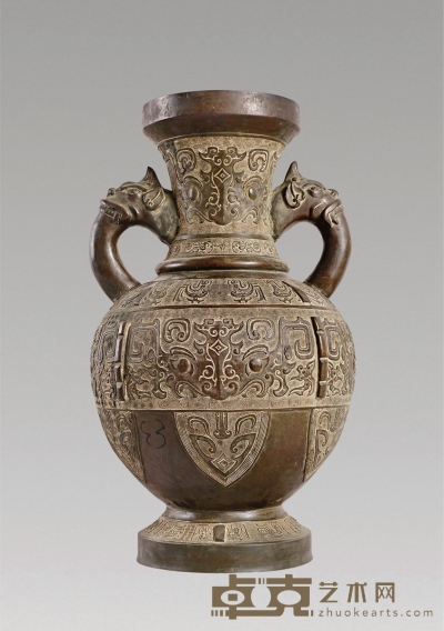 18世纪·铜饕餮纹双耳瓶 高：78cm