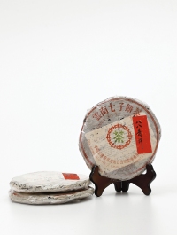 二十世纪八十年代·勐海茶厂八八青饼（生茶）