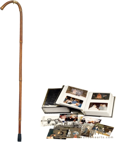 闻一多 赠、闻家驷 用 藤木手杖及相册二册 92.5cm 约5寸（照片尺寸）