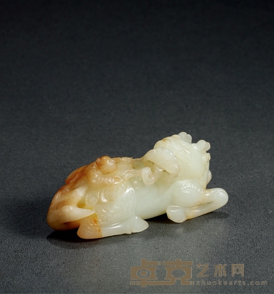 清·白玉红沁麒麟送子把件 高：3.8cm 长：8.4cm 宽：3.5cm