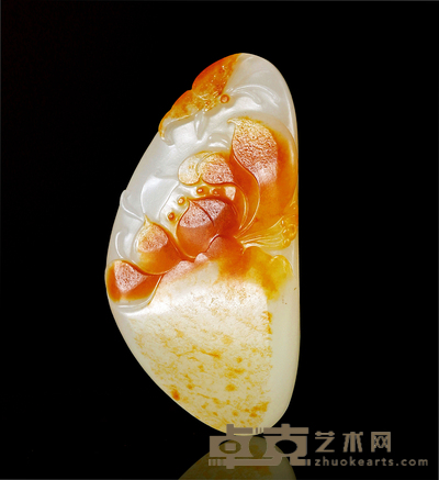 胡锡涛 红莲秀薇 白玉挂件 40×21×13mm
重量:16.3g