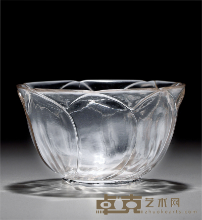 明·水晶雕莲瓣纹茶盏 100×100×62mm