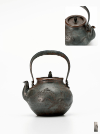 明治时期·大国寿朗造丸形铁壶