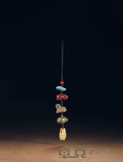 明-清·玛瑙、绿松及玉制各式动物多宝串 尺寸不一,长约:2cm-2.5cm