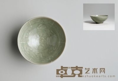耀州窑青釉印花鸳鸯纹盏 高:4cm直径:9.7cm