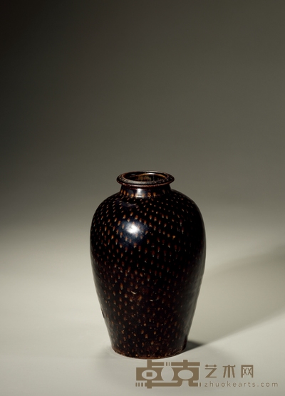 吉州窑点彩满天星梅瓶 高:19.8cm直径:13.3cm