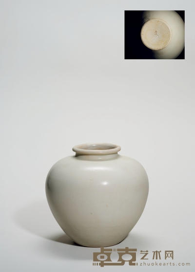 “盈”字款邢窑白釉罐 高:22.5cm直径:23.5cm