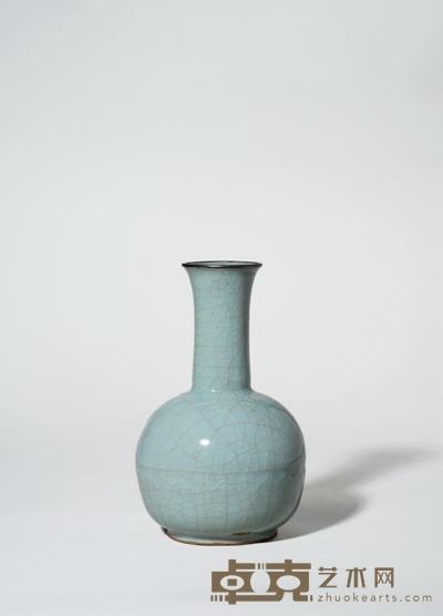 龙泉仿官釉鹅颈瓶 高:20.6cm直径:12cm