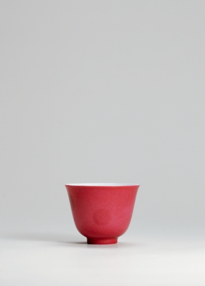清雍正·胭脂红釉小杯