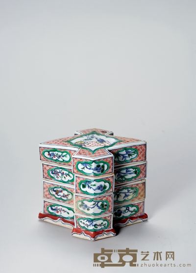 明万历·五彩岁寒三友图四层菱形盖盒 高:15.5cm长:18.2cm