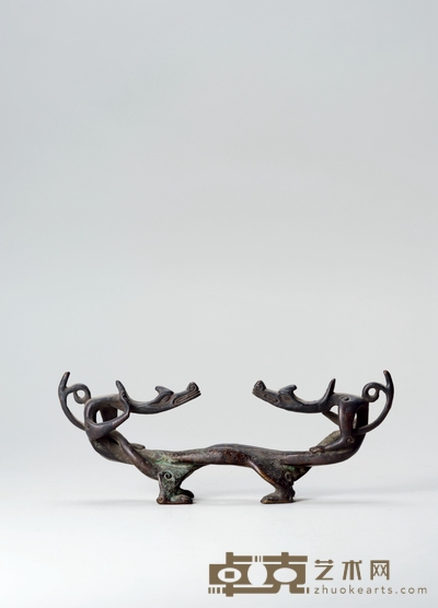 明·双龙形铜笔架 高:6.5cm长:17cm