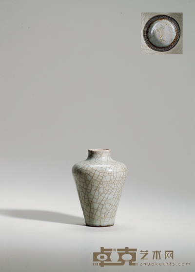 明·仿哥窑釉小梅瓶 高:9cm