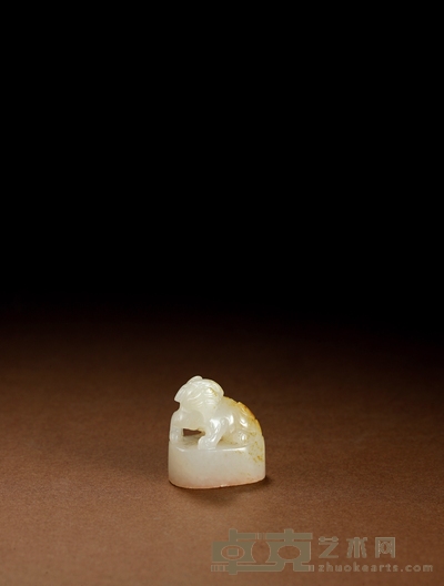 清·白玉红沁瑞兽钮闲章 高:2.7cm长:2.5cm宽:1.5cm